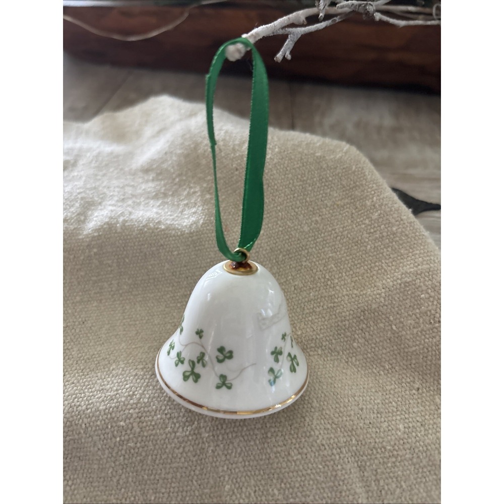 Vintage Royal Tara Shamrock Porcelain Bell,Galway Ireland,ExCond,1.5"Tallx2"Wide